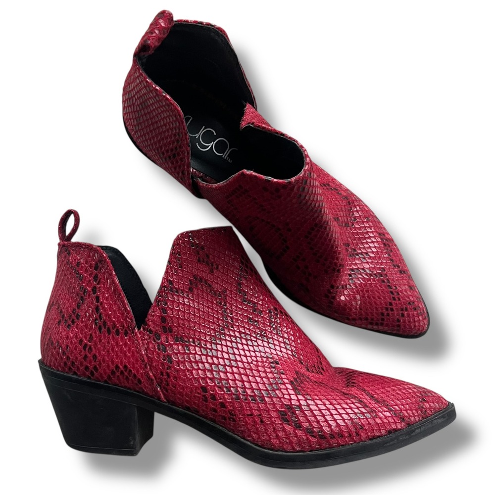 Sugar Women's 7M Red Black Snakeskin Pointed Toe Block Heel Ankle Ambeau Booties